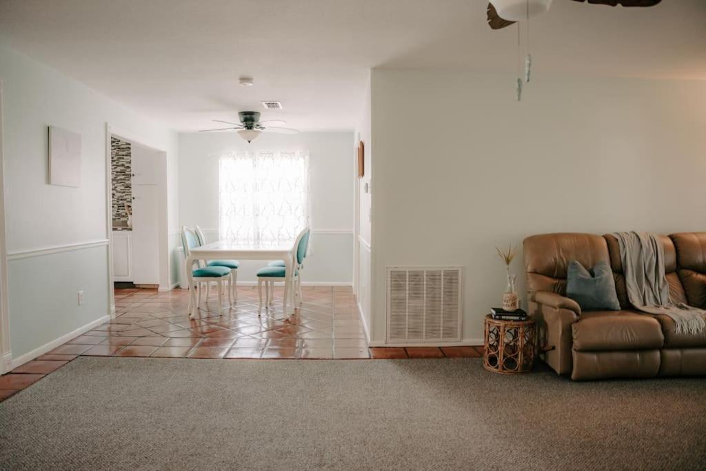 Entire Home, Heated Pool, Just 10 Min To Beach! Vero Beach Exterior photo